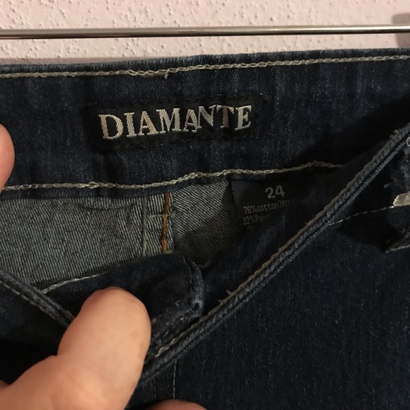 Women’s jeans by Diamante. Size 24. - Picture 3 of 6